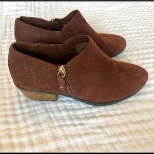 Dr. Scholl’s Shoes: Be Energized Brown Breif Booties